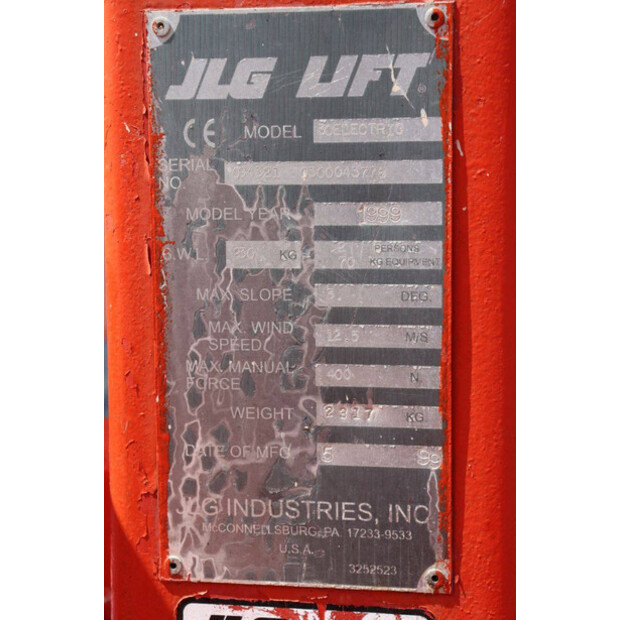 1999 JLG 30E-41747801