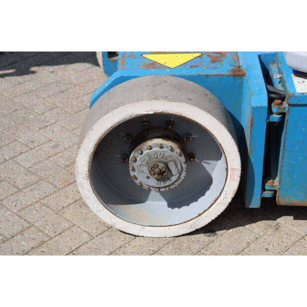 1996 Genie Z30N-41747868
