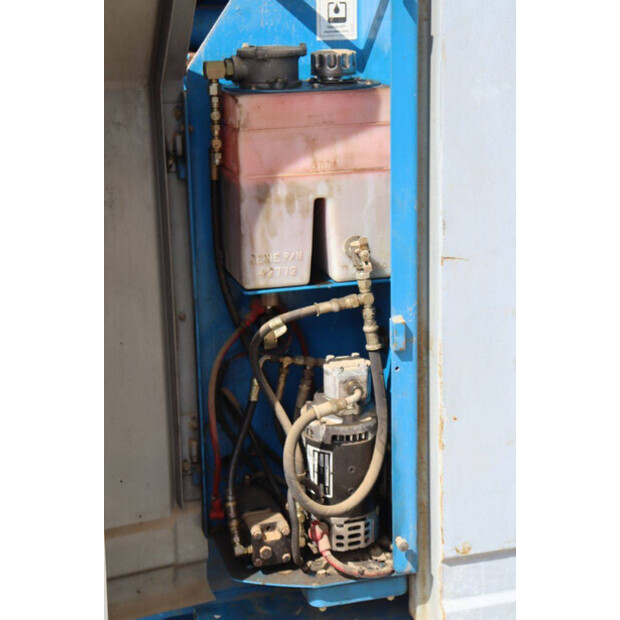 1996 Genie Z30N-41747872