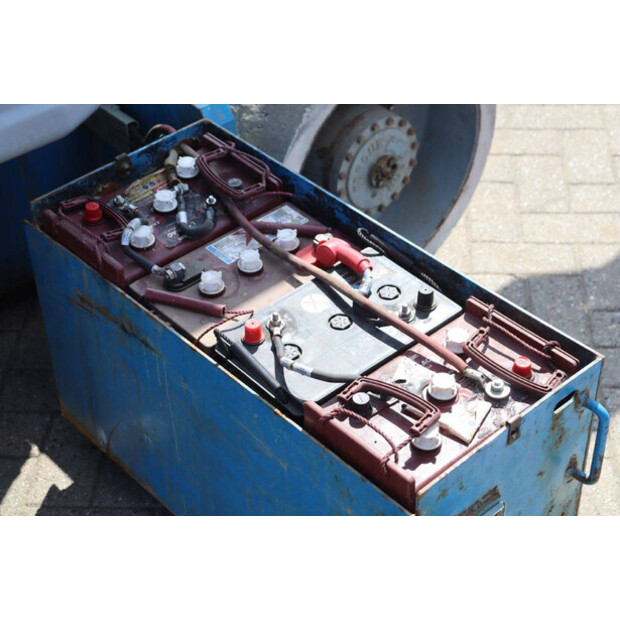 1996 Genie Z30N-41747879