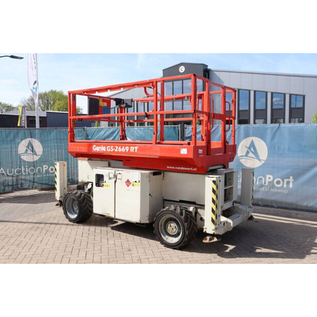 2012 Genie GS-2669RT-41747953