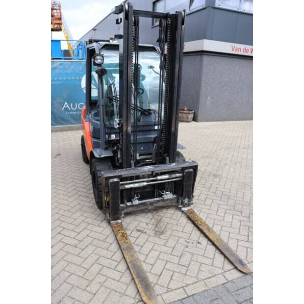 2008 تويوتا 02-8FGF30-41748895