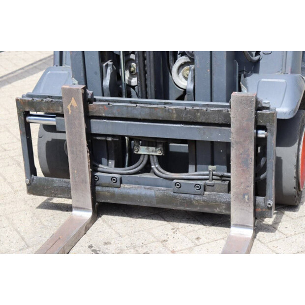 2015 Fenwick-Linde H16T-01-41748981