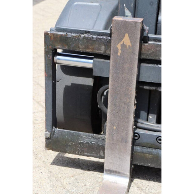 2015 Fenwick-Linde H16T-01-41748982