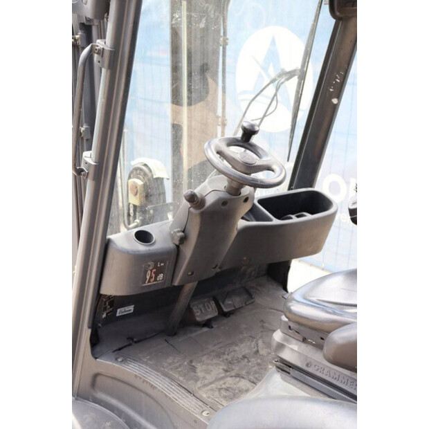 2015 Fenwick-Linde H16T-01-41748996
