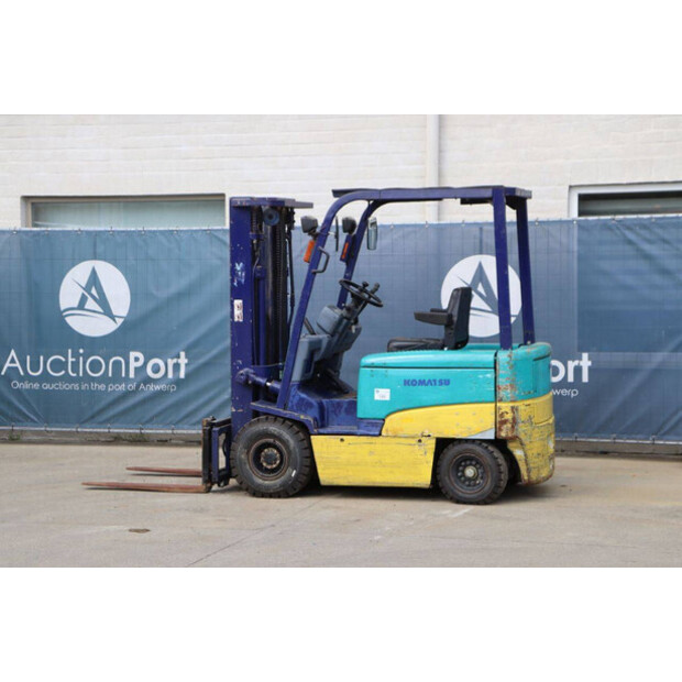 2000 كوماتسو FB25EX-8-41750127