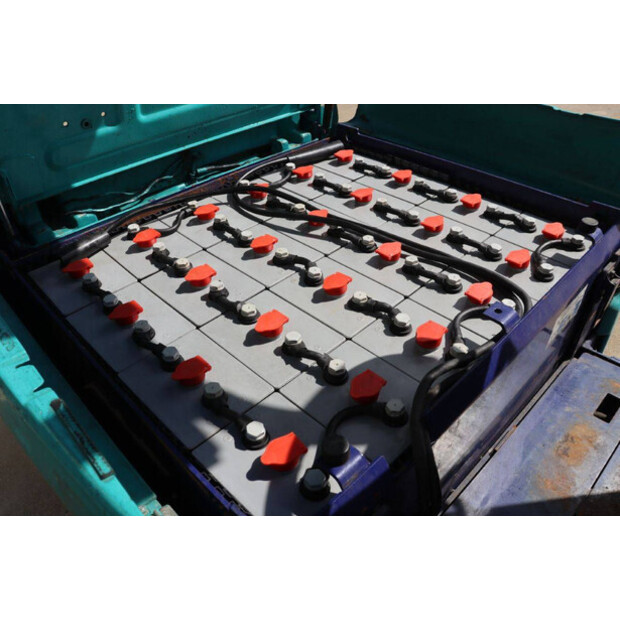 2000 كوماتسو FB25EX-8-41750156