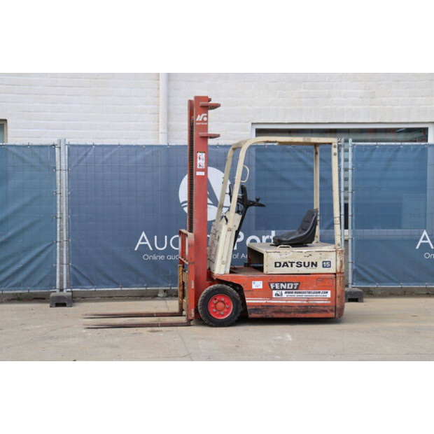 NISSAN Datsun 15 NA0YL15U-41750232