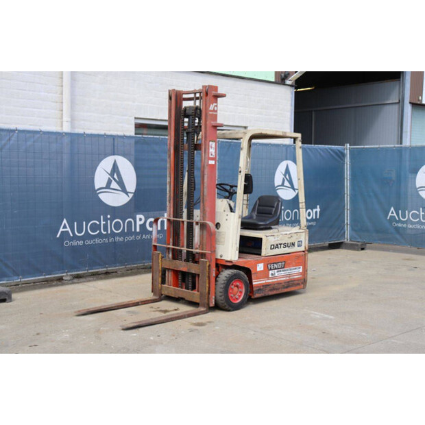 NISSAN Datsun 15 NA0YL15U-41750240