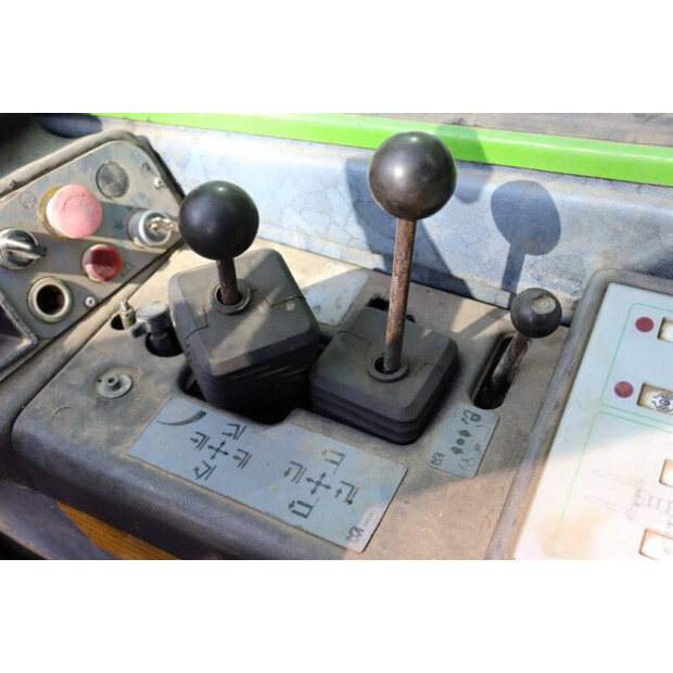 2002 ميرلو Roto 45.21 KSC-41750435