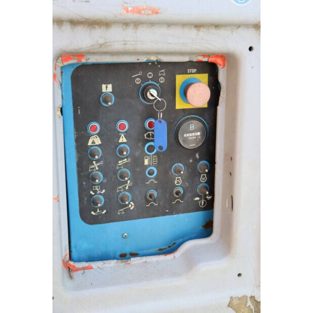2005 جيني S-65-41750689