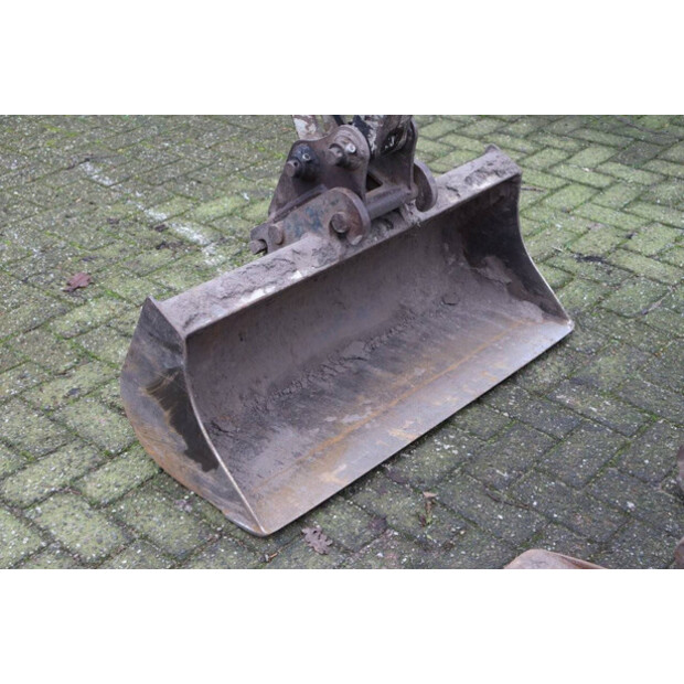 2014 TAKEUCHI TB216-41750928