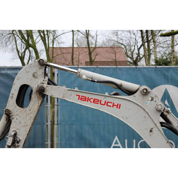 2014 TAKEUCHI TB216-41750933