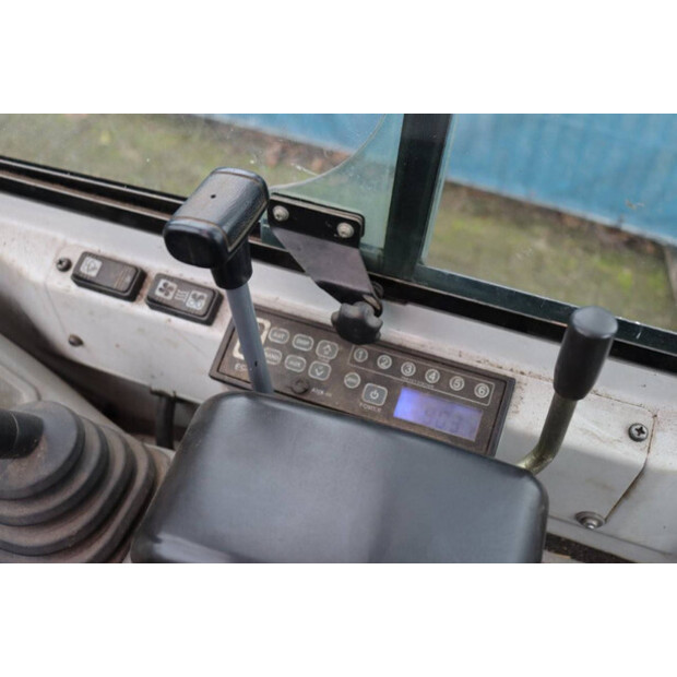 2014 TAKEUCHI TB216-41750948