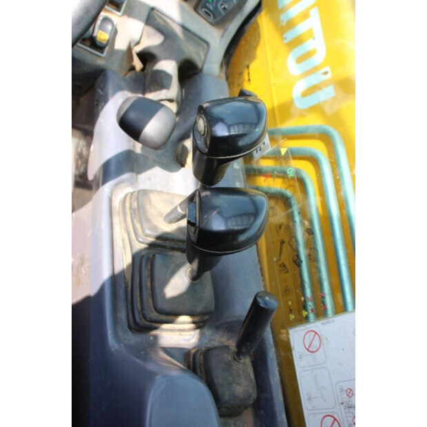 2013 مانيتو MT932-41751205