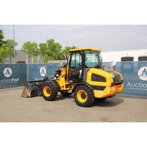 2017 JCB 406 T4-41751260