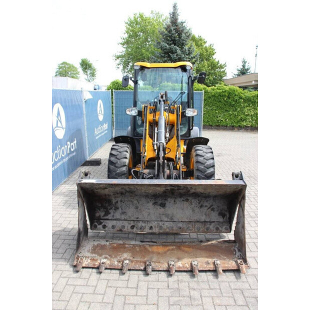 2017 JCB 406 T4-41751264