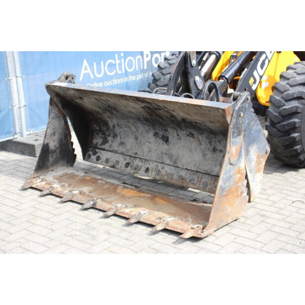 2017 JCB 406 T4-41751266