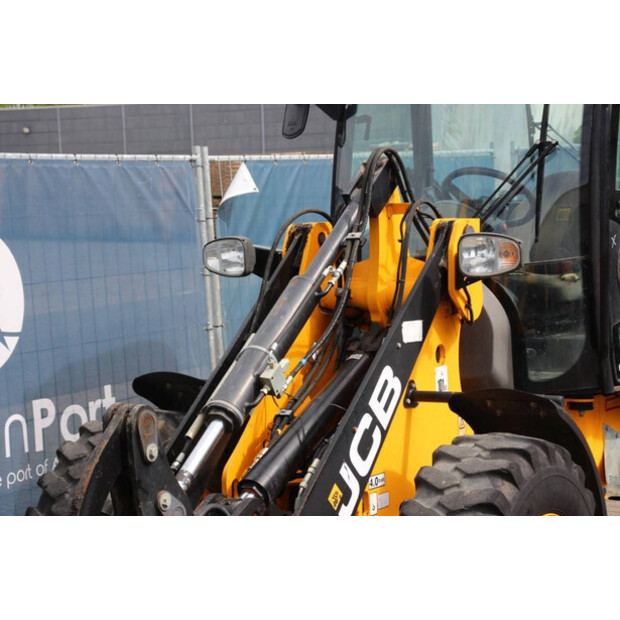 2017 JCB 406 T4-41751267