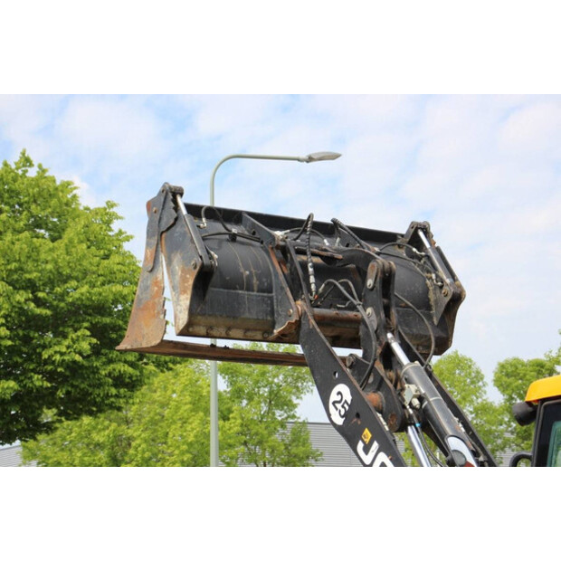 2017 JCB 406 T4-41751288