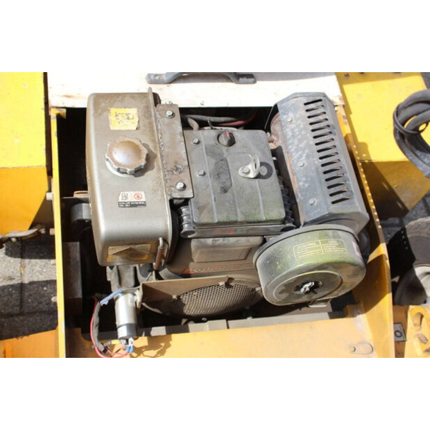 2011 نيفتي HR12NDE-41751306