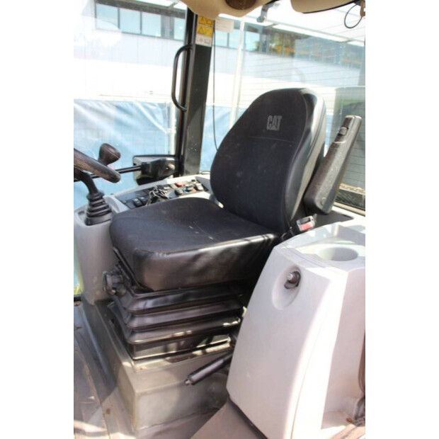 2015 كاتربيلر 906H2-41751504