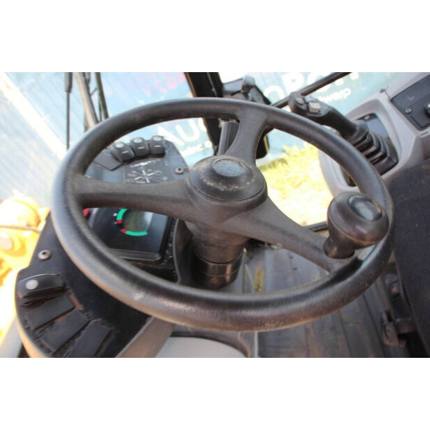 2015 كاتربيلر 906H2-41751505