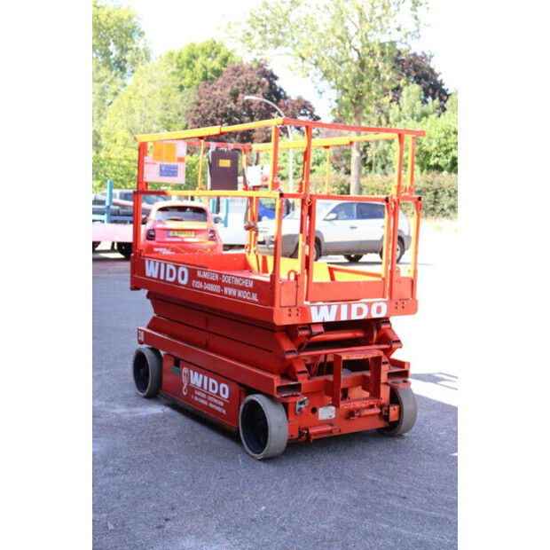 2004 سكايجاك SJ4620-41751647