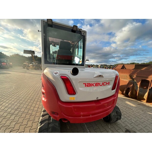 تاكوتشي TB370-41759142