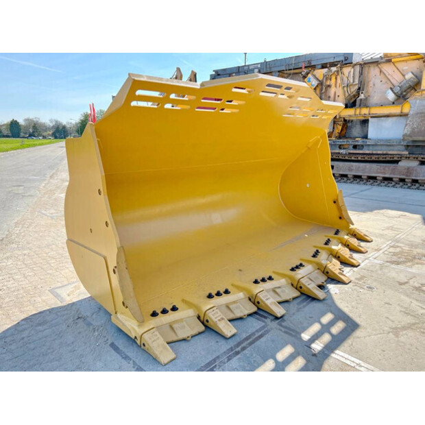 2023 Caterpillar 988H-41764226
