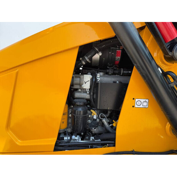 2024 JCB 3DX-41764287