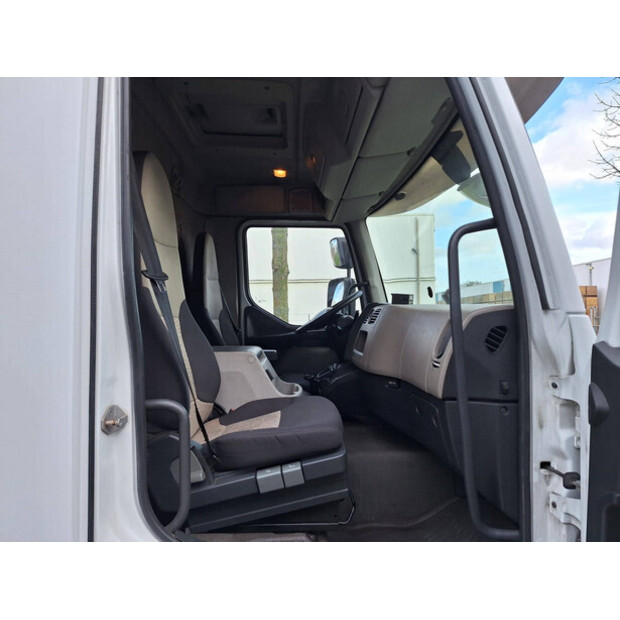 2014 رينو Midlum 270-41764776