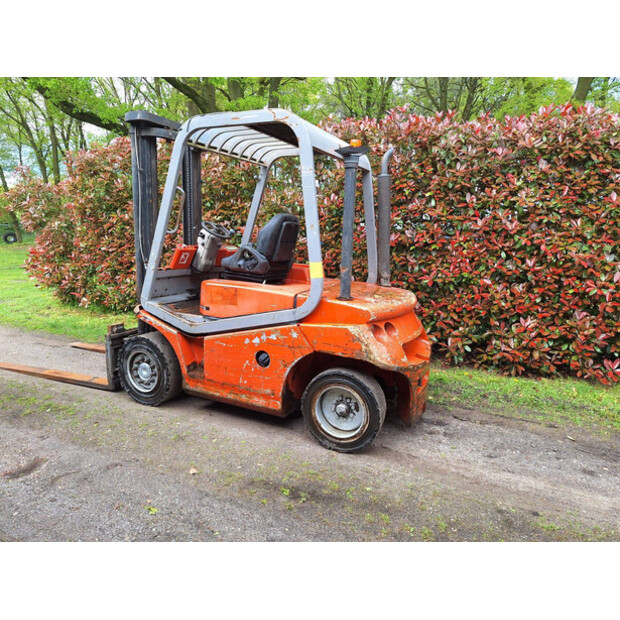 2006 BT C4D400E-41764968