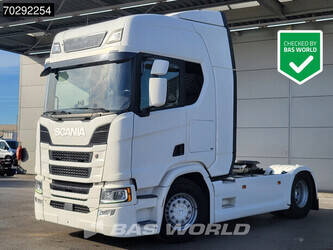 Image for Semi Trucks 2017 Scania R500