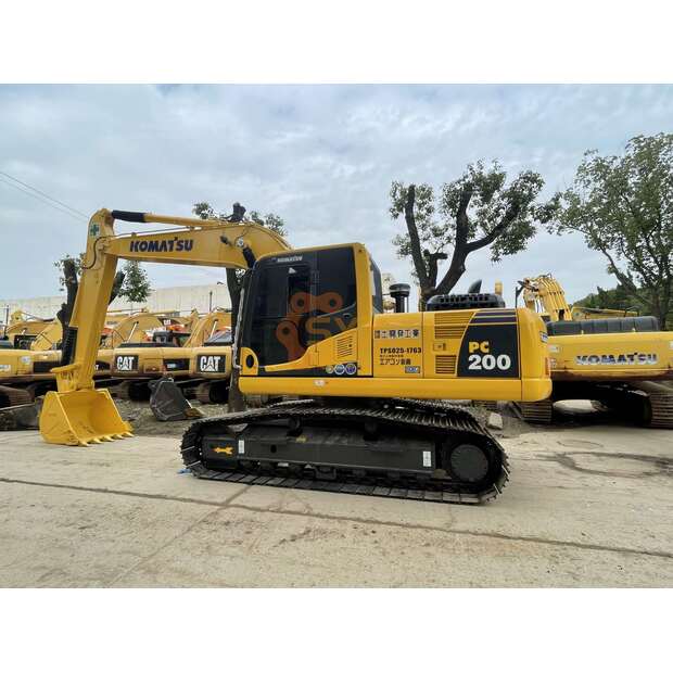 2022 Komatsu PC200-8-41765308