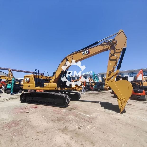 2025 Caterpillar 326-41765453