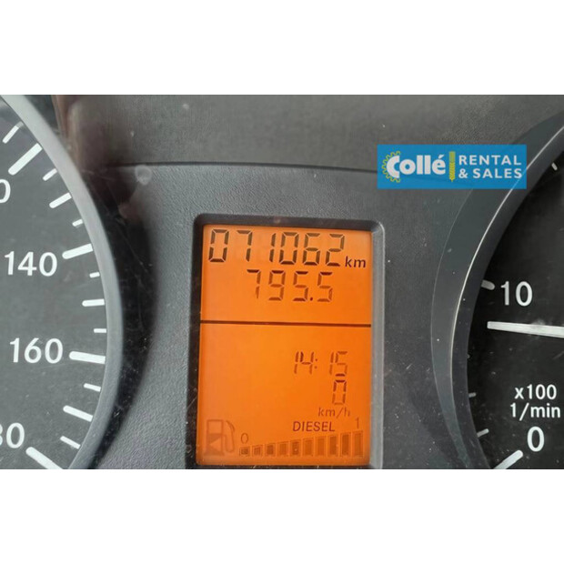 2017 بالفينجر P 260 B-41765811