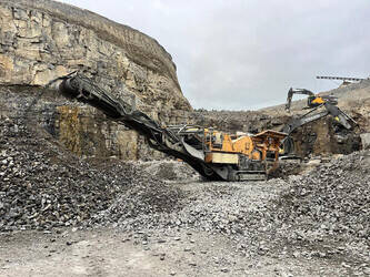 Image for CRUSHERS & SCREENS 2006 Metso LT 105