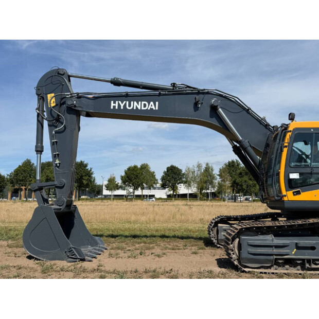 2025 هيونداي R340L-41766978