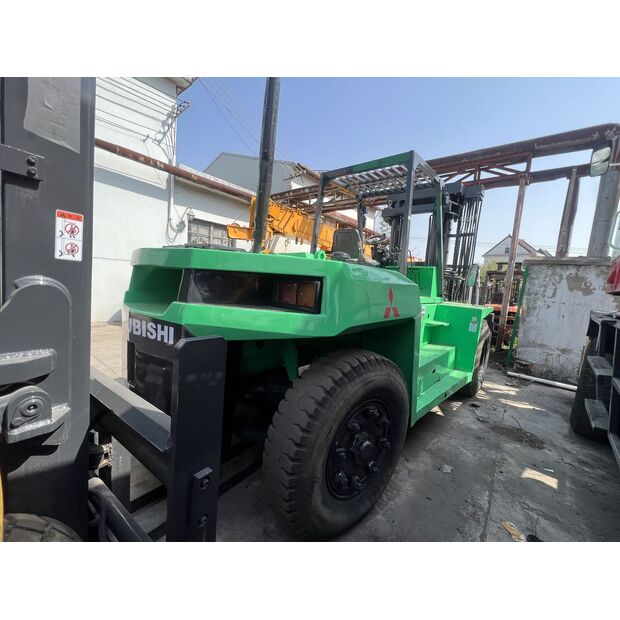 2022 MITSUBISHI FD150-41786969