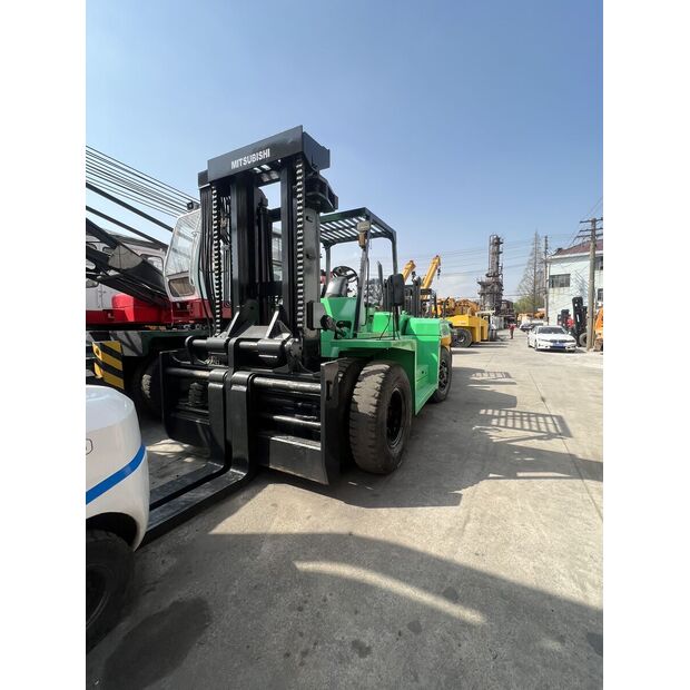2022 MITSUBISHI FD150-41786974