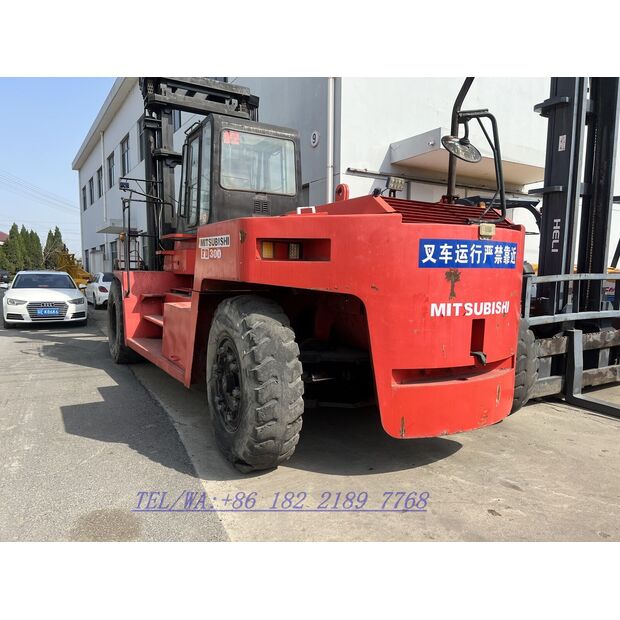 2019 MITSUBISHI FD300-41786983
