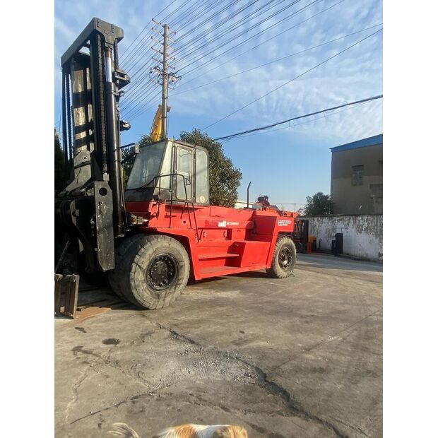 2019 MITSUBISHI FD300-41787083