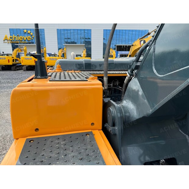2024 Hyundai R225LC-9S-41787191