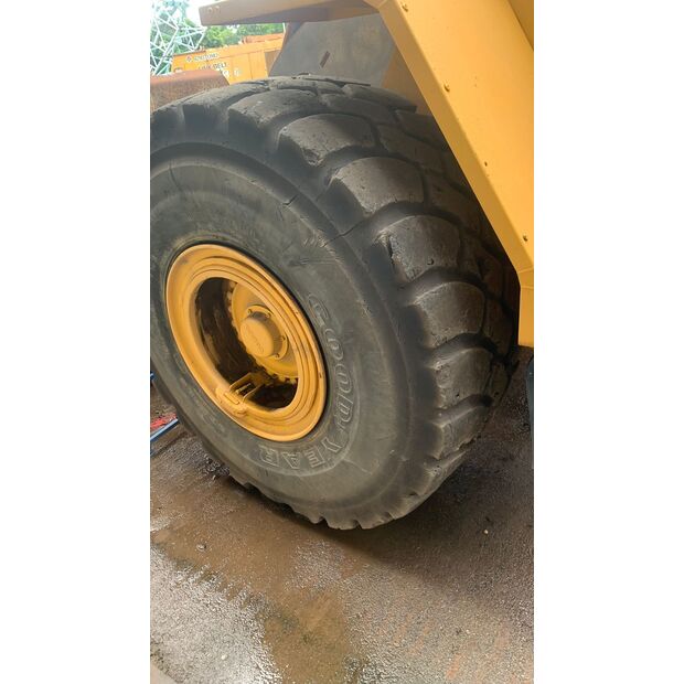 2001 Volvo L180E-41787323