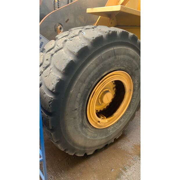 2001 Volvo L180E-41787324