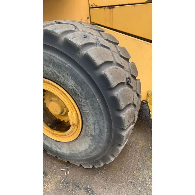 2001 Volvo L180E-41787325