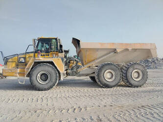 Image de Camion-benne articulé 2017 Komatsu HYM400-3R