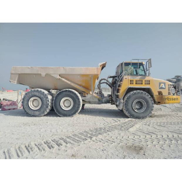 2017 Komatsu HYM400-3R-41787612