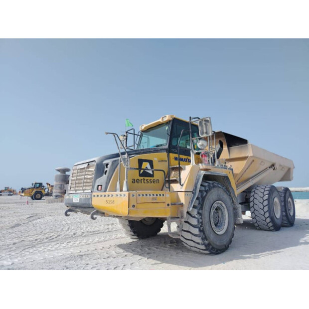 2017 كوماتسو HYM400-3R-41787690